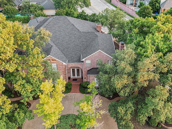 4th image of 7204 Debbe Dr