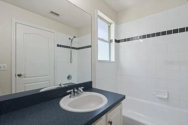 20221 Vintage Oaks Pl — Photo 10