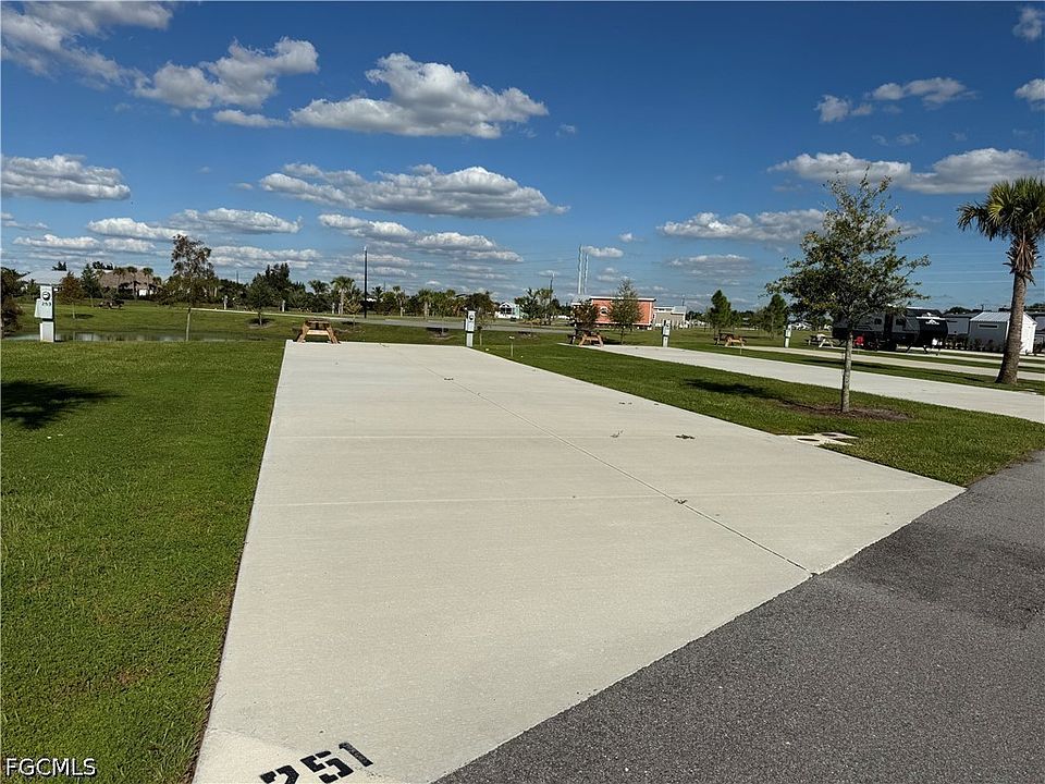 1st image of 251 Horizon Rd