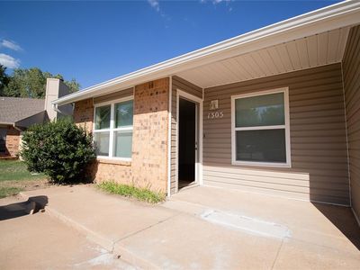 1305 Glen Oaks Ct, Norman, OK, 73071
