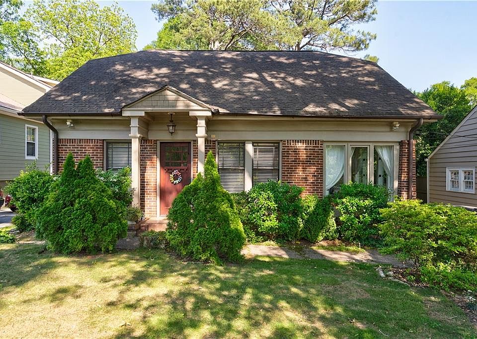 1st image of 2879 Lookout Pl NE