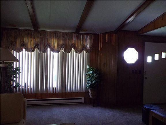 4th image of 138 Cayuga Way #138