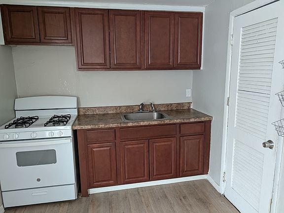 5th image of 114 Fairmont Ave #114