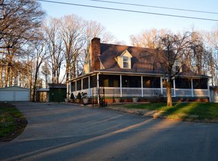 345 College St, Rural Hall, NC 27045