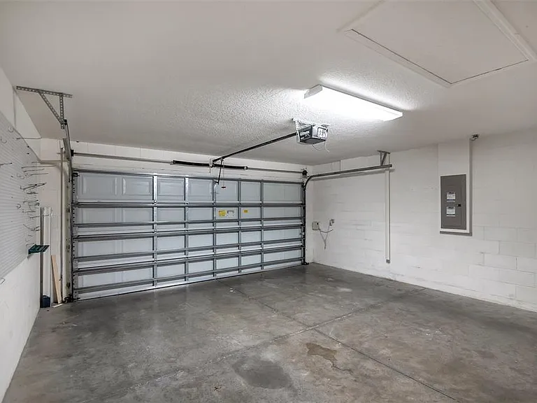 12608 Iris Lake Dr — Photo 19