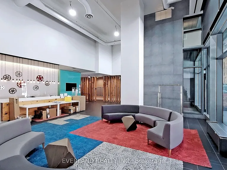 21 Widmer St #1507 — Photo 35