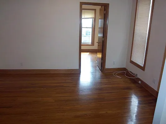 Rented by Maximus Realty Group | media 17