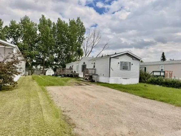 1809 W 2a Street Cres, Wainwright, AB T9W 1N4