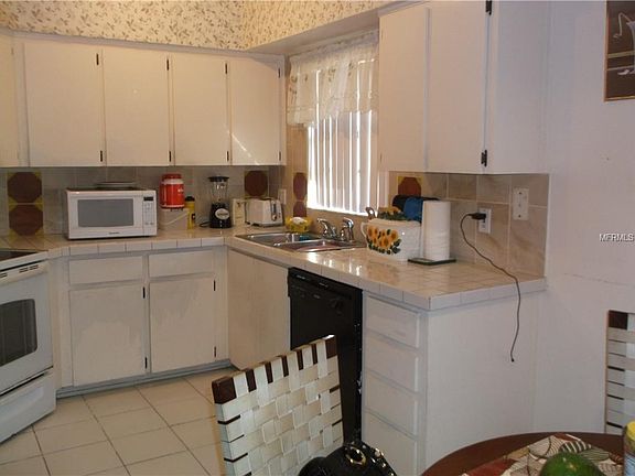 2nd image of 7851 Killary Ct