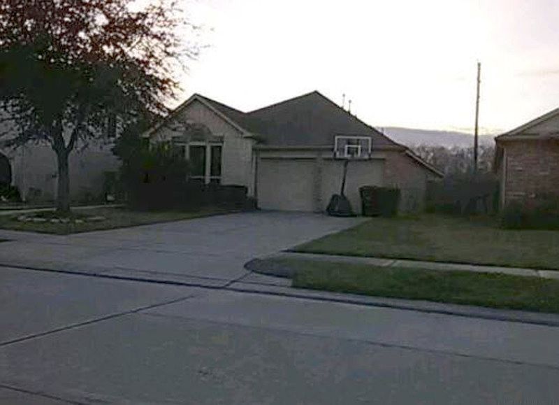 1st image of 2518 Sandlewood Trail Ln