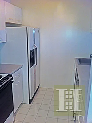 Rented by Halstead Real Estate | media 6