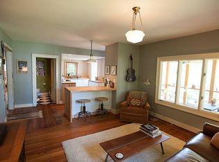 410 Oak St, Charlottesville, VA 22903