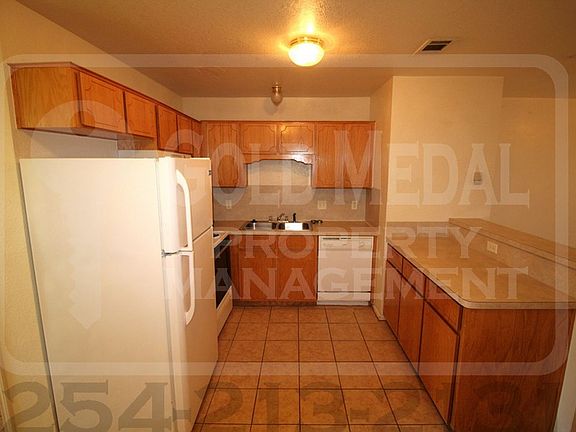 4th image of 4201 Alan Kent Dr APT B