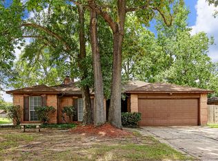 7003 Foxhurst Ln, Humble, TX 77338