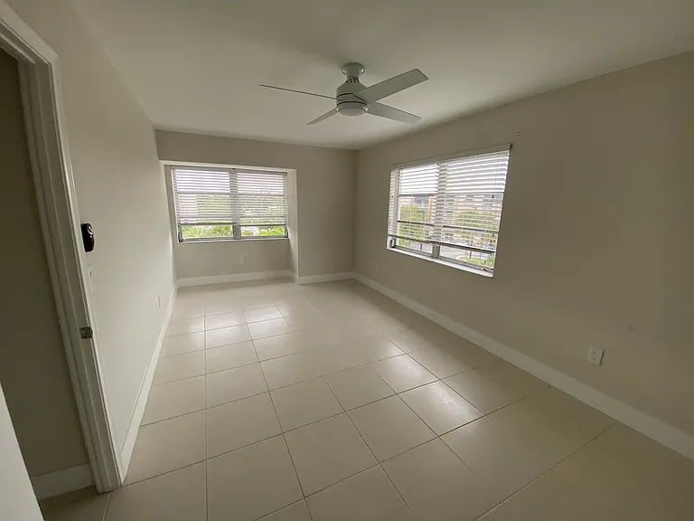 7745 SW 86th St #417 — Photo 8