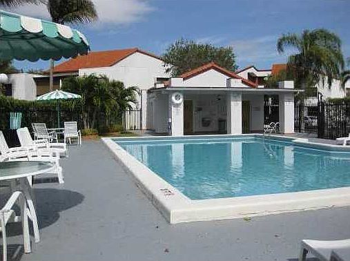 2nd image of 9417 Fontainebleau Blvd APT 207
