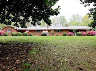 1115 Petree Rd, Winston Salem, NC 27106