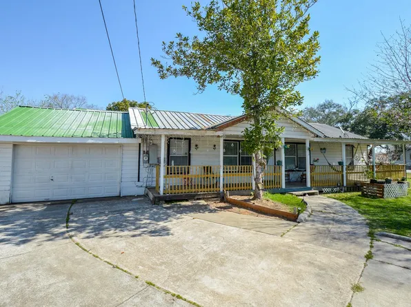 3421 Avenue C, Dickinson, TX 77539