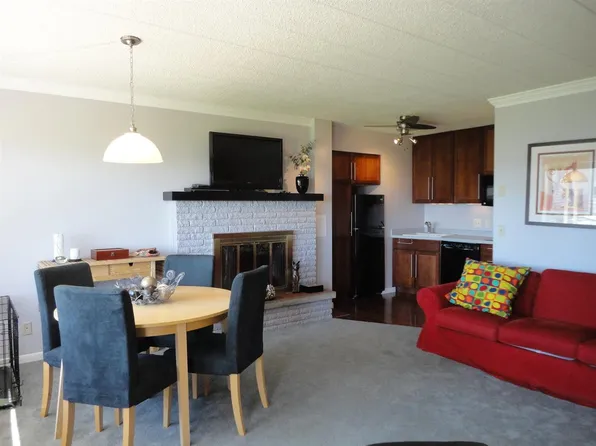 3220 Merritt St #6, Conway, MI 49722