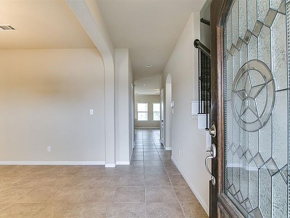 5th image of 6714 Douglas Spur Ct
