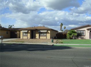 2430 W Oakland Ave, Hemet, CA 92545