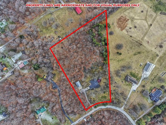3rd image of 6781 Thoreau Ln NE