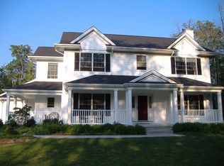 318 Cook Rd, East Aurora, NY 14052