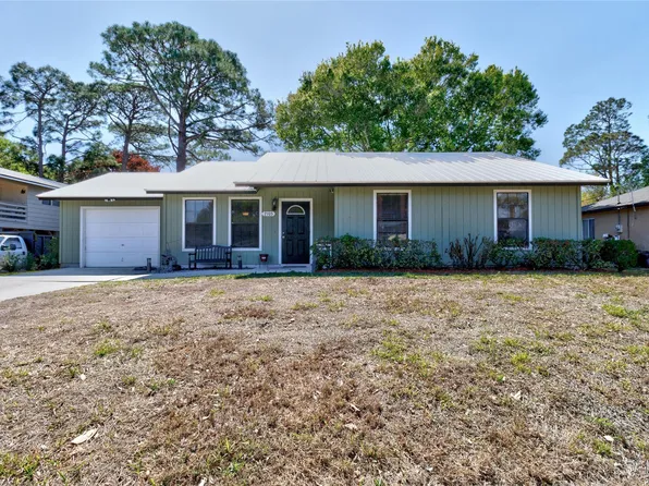 7105 Coquina Avenue, Fort Pierce, FL 34951