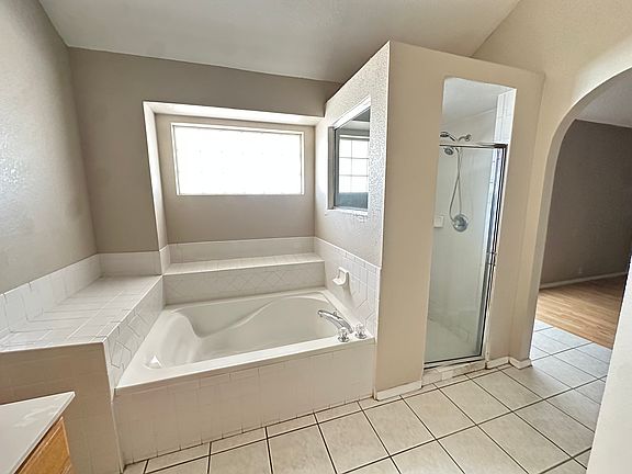 4th image of 13115 Thea Smith Dr #1