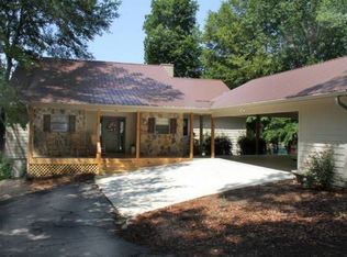 258 Whisperwood Dr, Dadeville, AL 36853