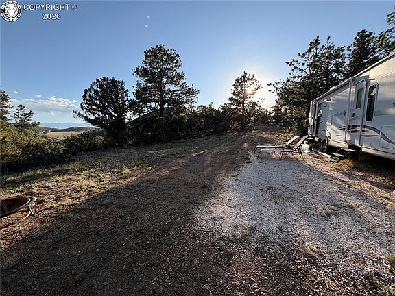 4th image of 380 Buck Ridge Rd