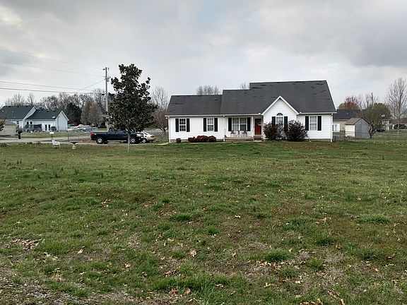 2nd image of 101 Buttrey Ct