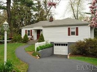 40 Brookside Pl, Pleasantville, NY 10570