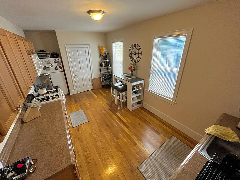 15 Sargent Ave #1 — Photo 3