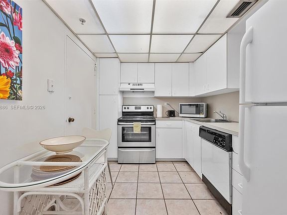 4th image of 5601 Collins Ave APT 1718