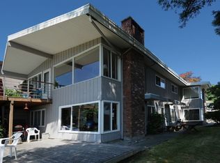 2327 W Plymouth St, Seattle, WA 98199