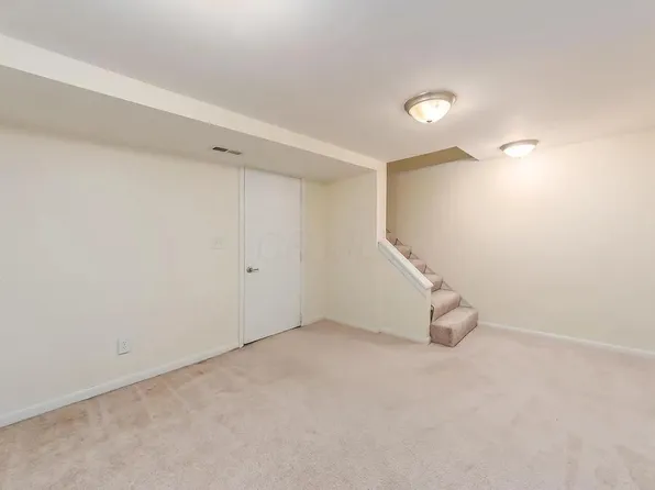 2553 Scioto View Ln, Columbus, OH 43221