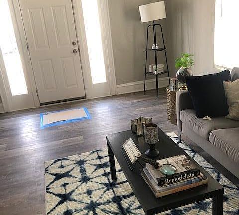 3rd image of 818 Miller Ave