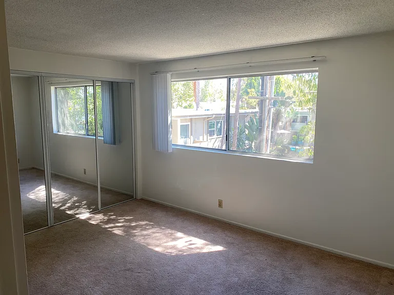11425 Rochester Ave #2 — Photo 16