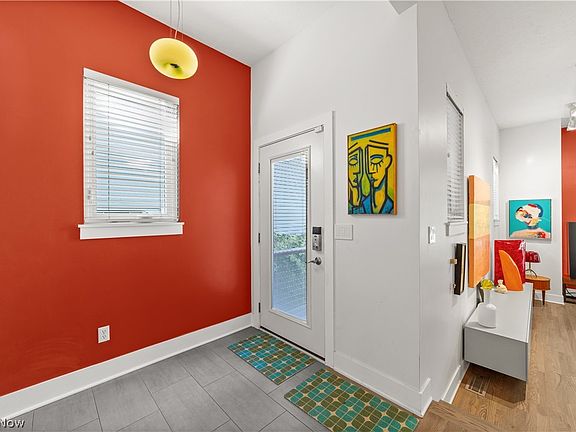 3rd image of 2035 W 11th St