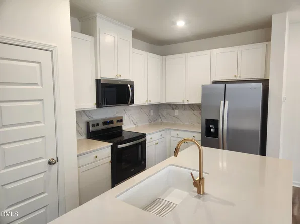 2208 Rabbitbrush St, Durham, NC 27704