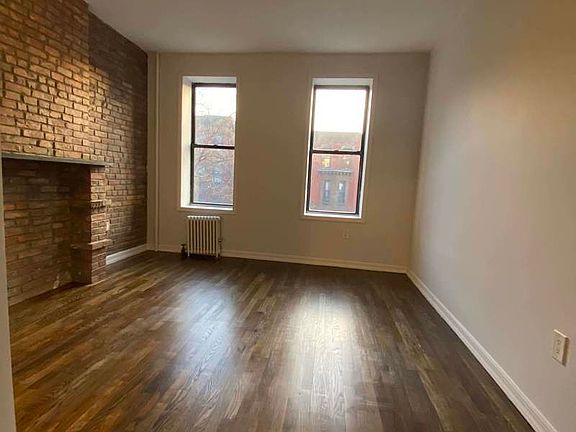 5th image of 101 15th St #2RR