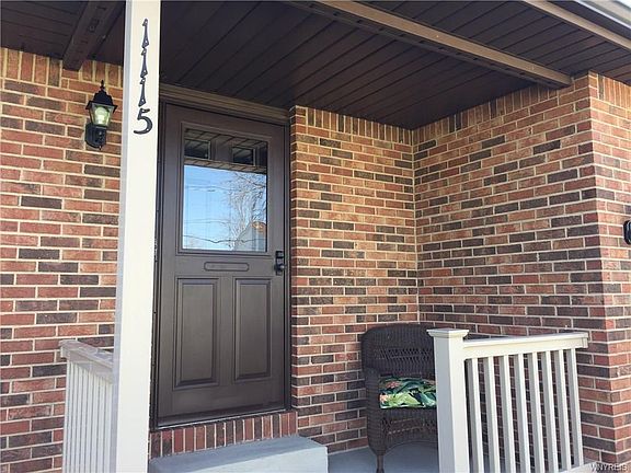 3rd image of 1115 S Penora St