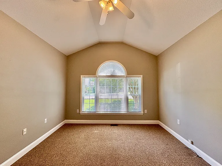 513 Tanasi Cir — Photo 21