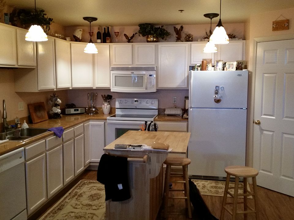 1st image of 81 N Shore Dr APT 4