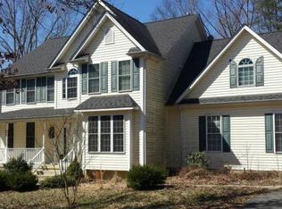 5345 Woodgate Ln, Waldorf, MD 20601