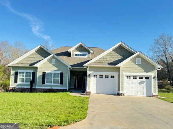 35 Hampton Hills Ln, Cleveland, GA 30528