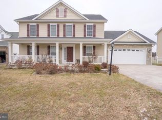 141 Envoy Ct, Inwood, WV 25428