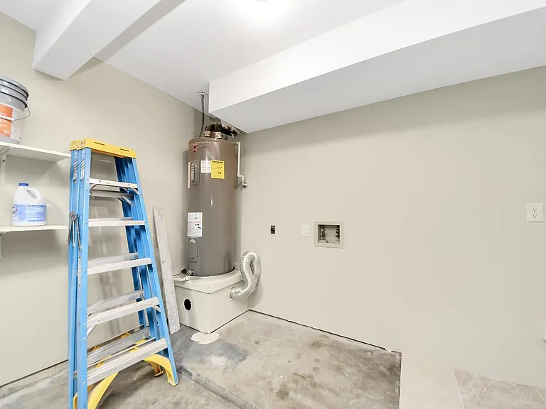 5035 E Pagewick Dr — Photo 34