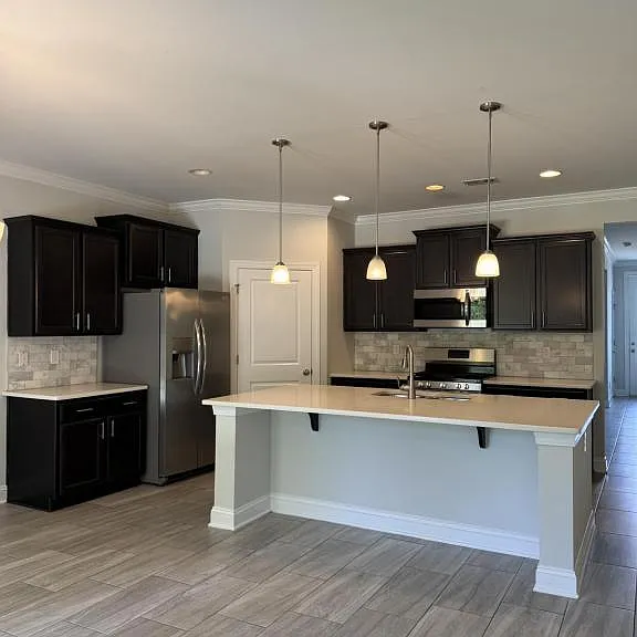 2800 Scarecrow Way — Photo 2